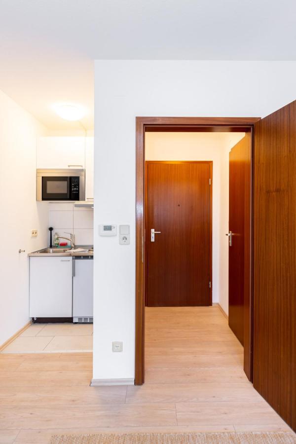 Apartment Nettes Mit Terrasse Würzburg