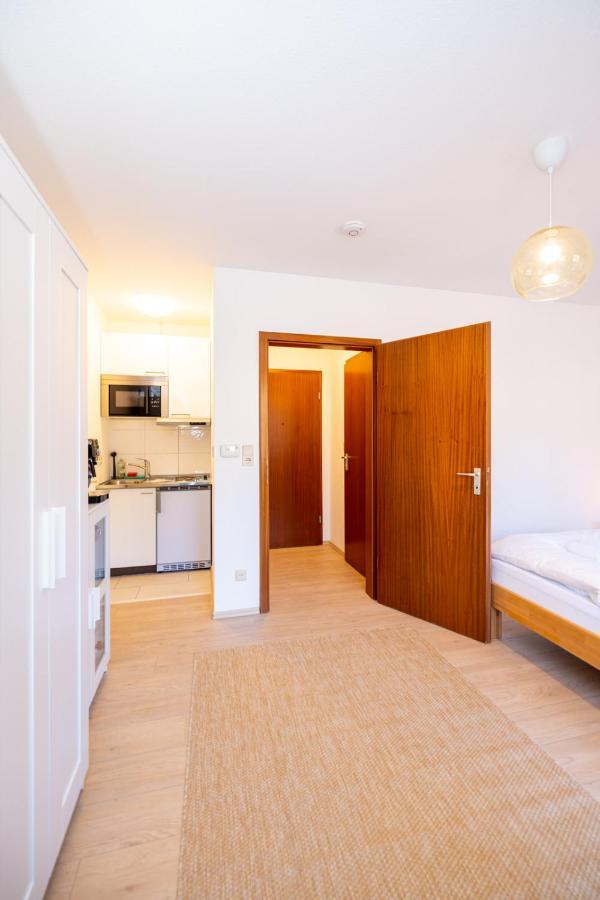 Nettes Mit Terrasse Apartment